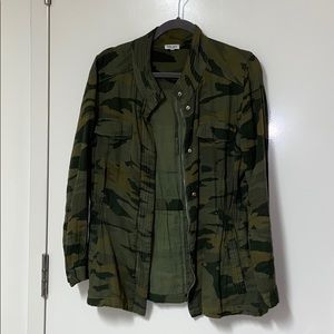 Camouflage Army Light Jacket